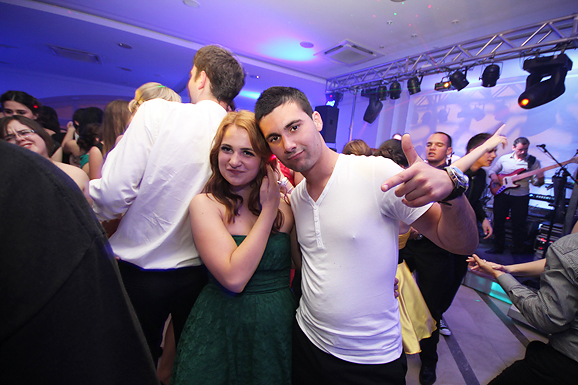 Maturalna večer gimnazije jurja barakovića (foto:Saša Čuka) Maturalna večer gimnazije jurja barakovića (foto:Saša Čuka)