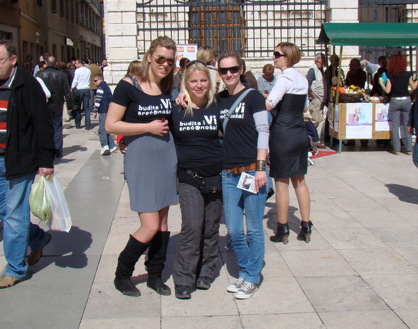 Humanitani uskrsni konvoj Zadar – Oklaj