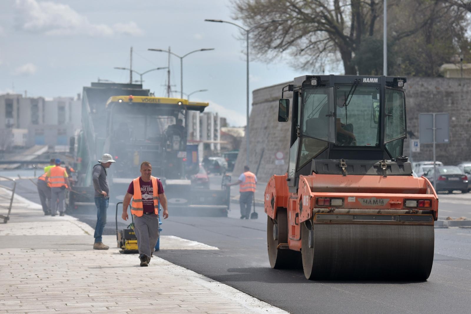 Radovi na Liburnskoj obali Radovi na Liburnskoj obali