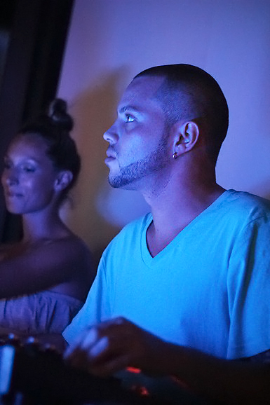 Brandon Morales u Maraschino baru (foto:Saša Čuka) Brandon Morales u Maraschino baru (foto:Saša Čuka)