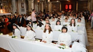 Sakrament Prve pričesti u katedrali sv. Stošije, foto- Iva Perinčić