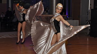 Split, 190413.
Kao dio zabavnog programa  Croatia boat show-a priredjen je Playboy party. Uz prisustvo nezaobilaznih zecica party je odrzan u hotelu Atrium. U programu su sudjelovale plasacice, dj-ica u toplesu i barmeni zongleri.
Na fotografiji: plesacic