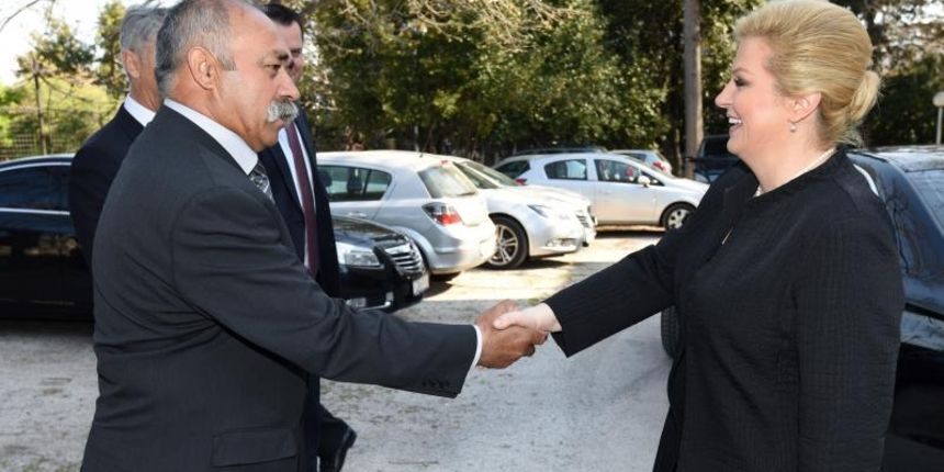 Predsjednica Kolinda Grabar Kitarović na svečanoj sjednici županijske skupštine, foto: Dino Stanin/PIXSELL Predsjednica Kolinda Grabar Kitarović na svečanoj sjednici županijske skupštine, foto: Dino Stanin/PIXSELL