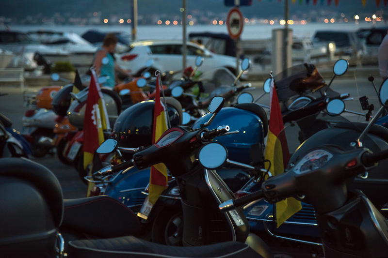 Vespa World Days 2015: Prve vespe stigle u Biograd, foto: Vinko Pešić
