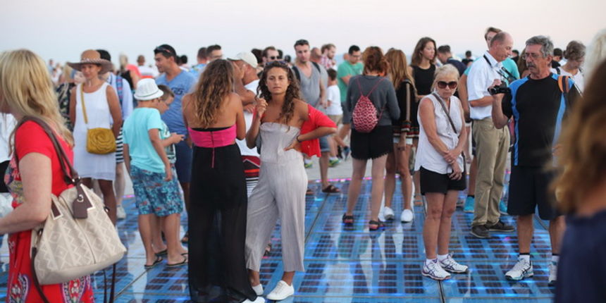 Večernji đir po zadarskoj rivi. Foto: Leo Banić Večernji đir po zadarskoj rivi. Foto: Leo Banić