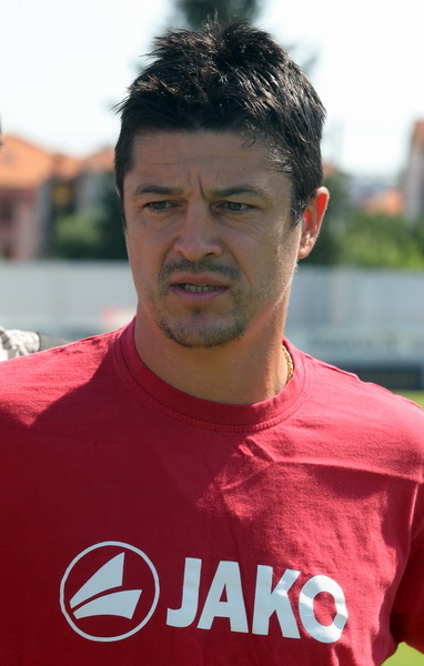 Zadar, 150611.
Danas je odrzan prvi trening nogometasa NK Zadar kao pocetak priprema za novu natjecateljsku sezonu.
Na slici : trener Dalibor Zebic
Foto : Vladimir Ivanov / CROPIX