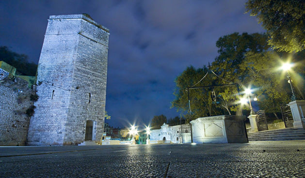 Đir po gradu, 7. studenog 2011. Trg Pet bunara (foto:Saša Čuka)