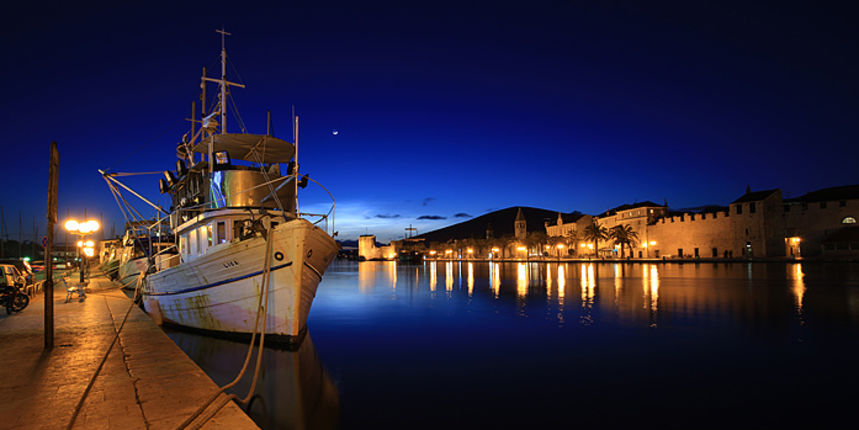 Djir po Dalmaciji, Trogir