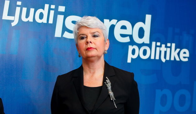 Zagreb, 271011.
Trg Hrvatskih Velikana, sjediste HDZ-a.
Press konferencija HDZ-a u vezi Uskokove prijave. 
Na slici: premijerka Jadranka Kosor.
Foto: Goran Mehkek / CROPIX