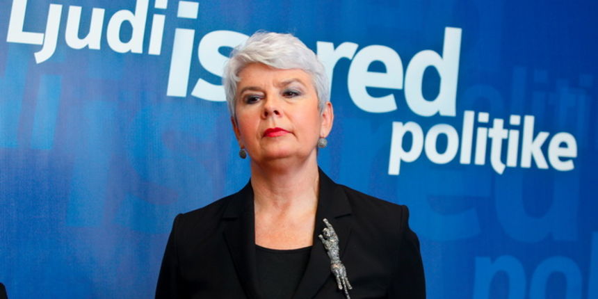 Zagreb, 271011.
Trg Hrvatskih Velikana, sjediste HDZ-a.
Press konferencija HDZ-a u vezi Uskokove prijave. 
Na slici: premijerka Jadranka Kosor.
Foto: Goran Mehkek / CROPIX