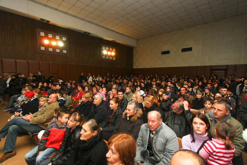 Biograd: Bozicna predstava “Ima jos nade za djeda Mraza”, Foto: Franjo Juric Biograd: Bozicna predstava “Ima jos nade za djeda Mraza”, Foto: Franjo Juric