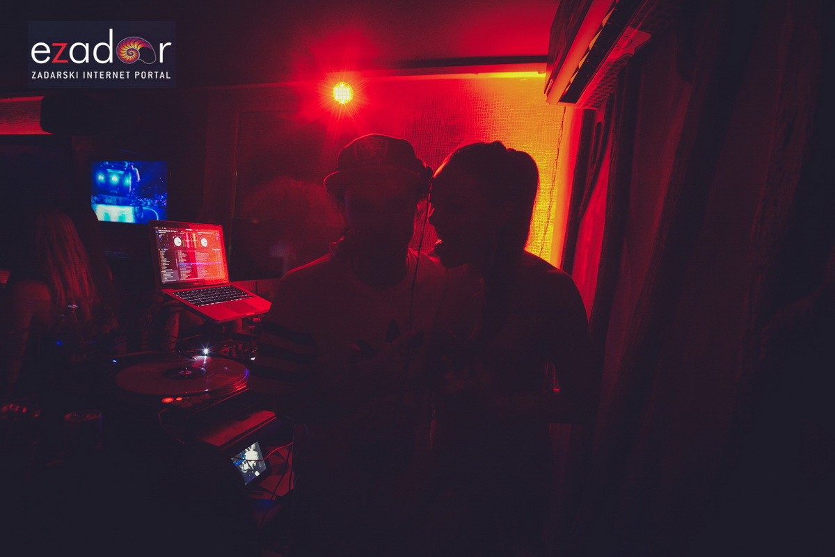 Saturday with DJ Andy Boy @ Svarog Bar