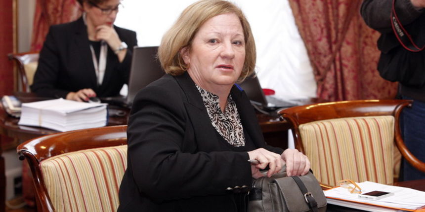 Zagreb, 121212.
Vlada.
Sjednica Vlade Republike Hrvatske.
Na fotografiji: Andrea Zlatar.
Foto: Davor Pongracic / CROPIX