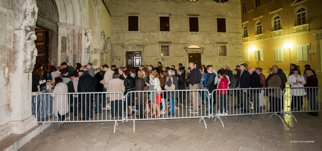 Stefan Milenković i Zadarski komorni orkestar u katedrali sv. Stošije
