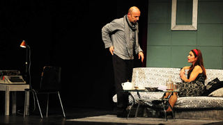 Zadar, 06.11.2012. snimio: Nenad Marčev
Gradsko kazalište Sisak &
Kazališna družina AMICRO
Mario Fratti:
PRIJATELJI(CE), komedija
redatelj: Boris B. Hrovat
igraju: Goran Grgić, Nada Abrus,
Dunja Sepčić, Igor Golub
Dvorana HNK Zadar Zadar, 06.11.2012. snimio: Nenad Marčev
Gradsko kazalište Sisak &
Kazališna družina AMICRO
Mario Fratti:
PRIJATELJI(CE), komedija
redatelj: Boris B. Hrovat
igraju: Goran Grgić, Nada Abrus,
Dunja Sepčić, Igor Golub
Dvorana HNK Zadar