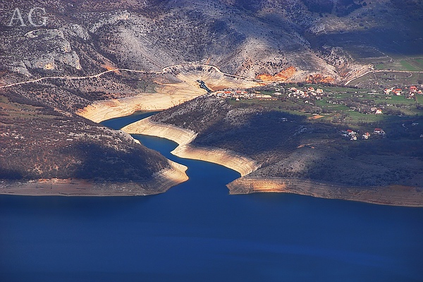 Nizak vodostaj u Peruci
