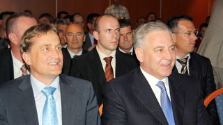 Hotel Kolovare: Premijer Sanader na prezentaciji Luke Gazenica