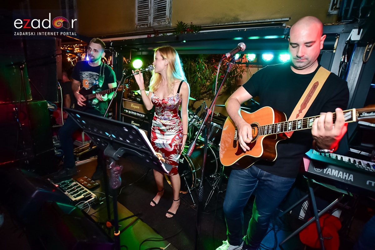 Domenica @ Kult Caffebar