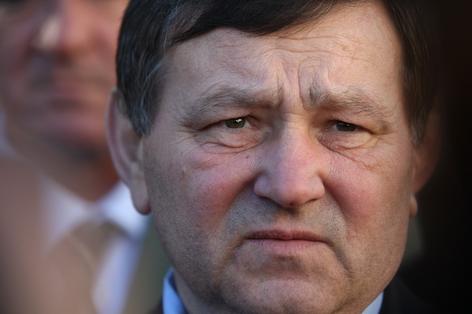 Zadar, 111212.
Policijska uprava zadarska. 
Nakon zahvale generalu Anti Gotovini, Zadrani su danas odali priznanje i ratnom zapovjedniku postrojbi specijalne policije Mladenu Markacu. General Markac najprije je obisao spomen sobu u prostorijama Policijske