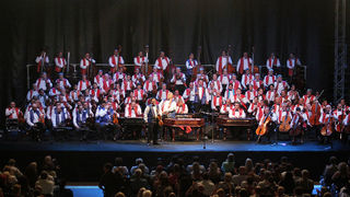 Budapest Gypsy Symphony Orchestra – 100 romskih violina Budapest Gypsy Symphony Orchestra – 100 romskih violina