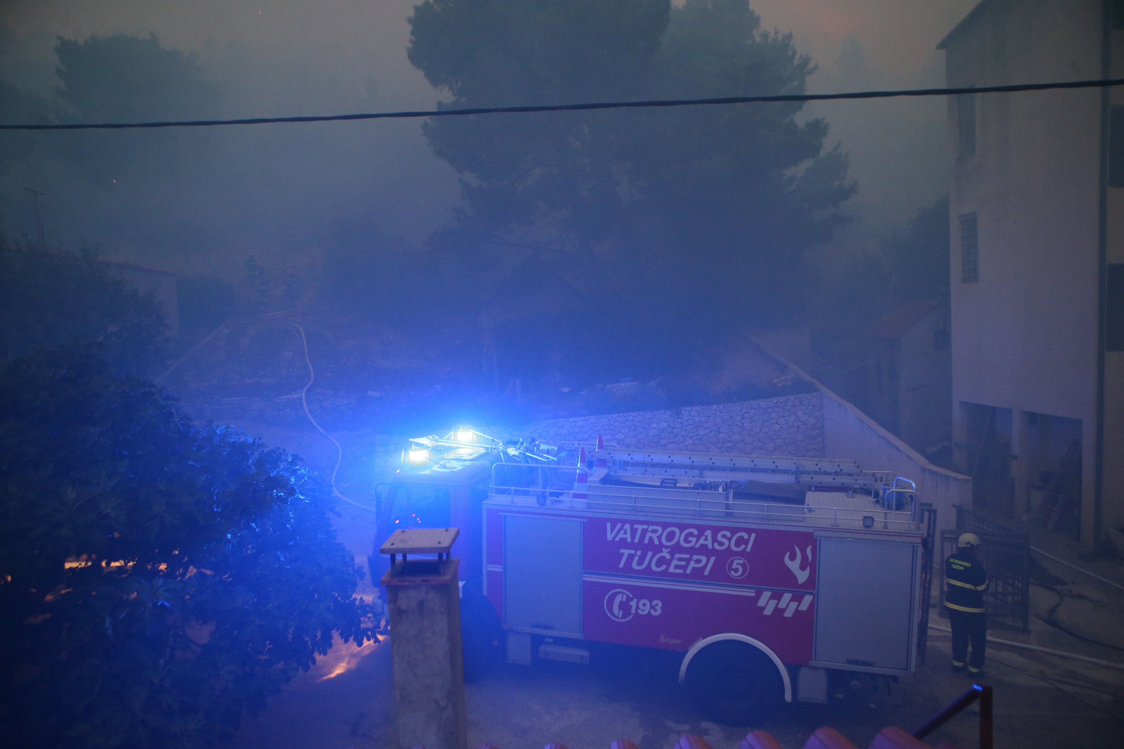 Požar u Tučepima Požar u Tučepima