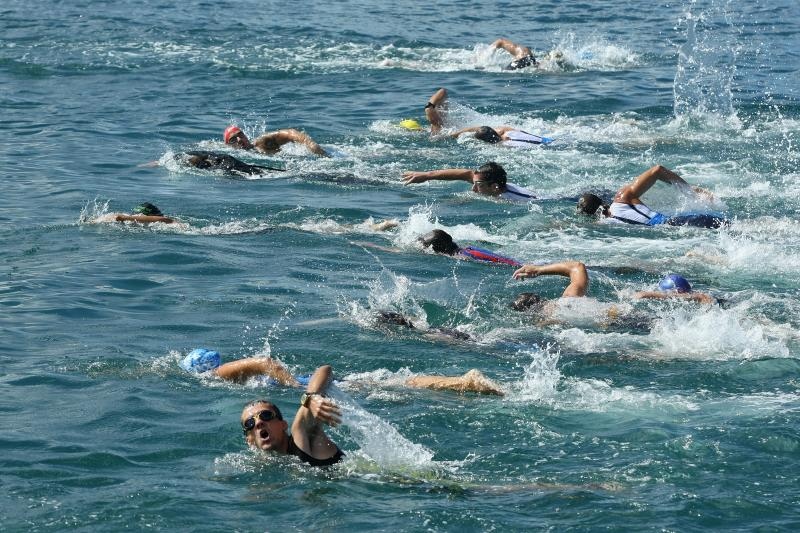 Na rivi je odrzan Zadarski aquathlon 2014. Odrzana su tri programa: prvenstvo Hrvatske u klasicnom akvatlonu: 1000m plivanje/5000 m trcanje, prvenstvo grada Zadra 500m plivanje/2500 m trcanje te akvatlon za djecu. Photo: Dino Stanin/PIXSELL Na rivi je odrzan Zadarski aquathlon 2014. Odrzana su tri programa: prvenstvo Hrvatske u klasicnom akvatlonu: 1000m plivanje/5000 m trcanje, prvenstvo grada Zadra 500m plivanje/2500 m trcanje te akvatlon za djecu. Photo: Dino Stanin/PIXSELL