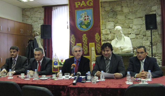 Župan Zrilić posjetio Pag (foto: J.Portada)