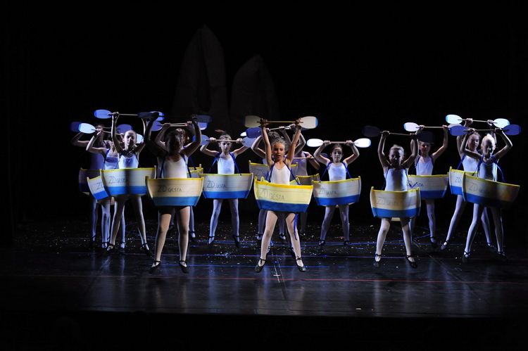 HNK Zadar: Plesna udruga Festa – “Izašli iz priče (a netko i iz papučice)”, Foto: Željko Karavida HNK Zadar: Plesna udruga Festa – “Izašli iz priče (a netko i iz papučice)”, Foto: Željko Karavida