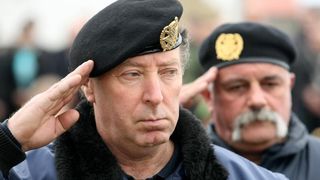 Polaganjem vijenaca na središnjem križu, u Novigradu je obilježena obljetnica pogibije članova HRM-a i Druge gardijske brigade za vrijeme akcije Maslenica. Photo: Dino Stanin/PIXSELL Polaganjem vijenaca na središnjem križu, u Novigradu je obilježena obljetnica pogibije članova HRM-a i Druge gardijske brigade za vrijeme akcije Maslenica. Photo: Dino Stanin/PIXSELL