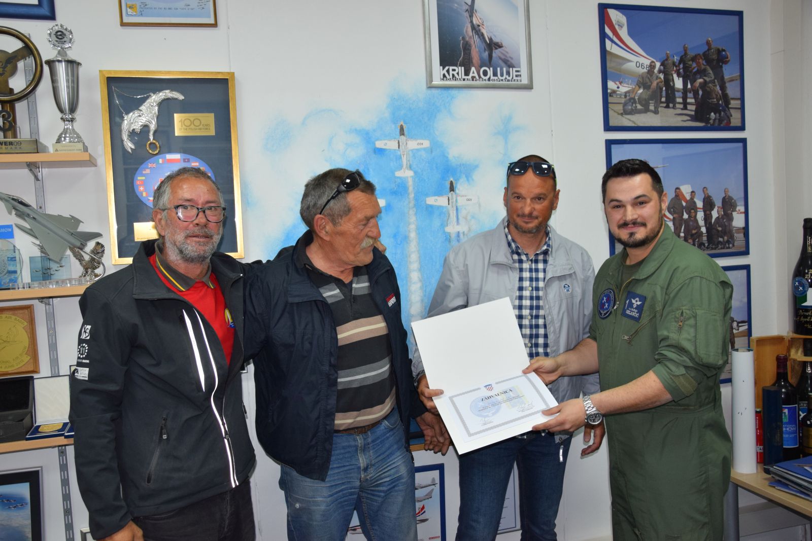 “Krila Oluje” dodijelila zahvalnice zadarskim institucijama