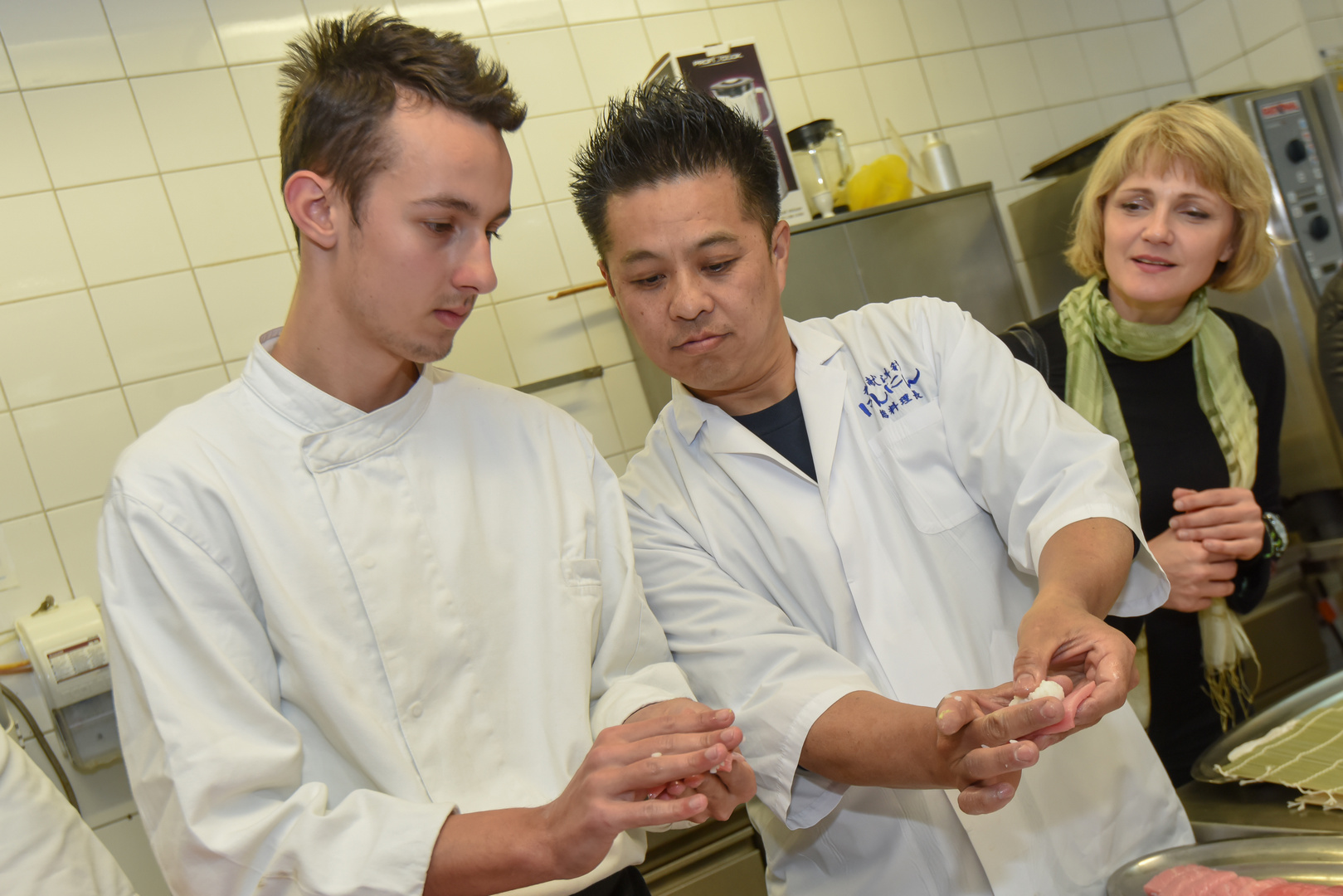 Tuna, sushi and wine radionica Tuna, sushi and wine radionica