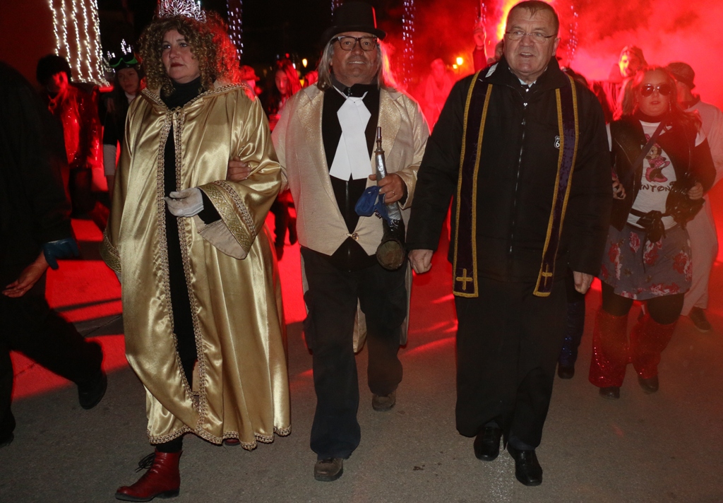 Virski Karneval veliko finale: nastupila Maja Šuput Virski Karneval veliko finale: nastupila Maja Šuput