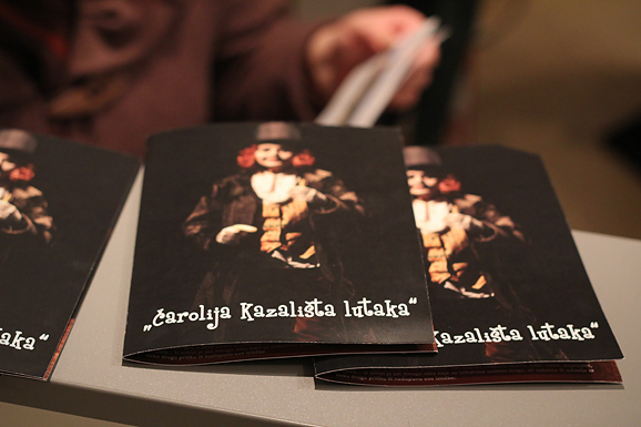 Prva samostalna izložba Ive Perinčić ” Čarolija Kazališta lutaka “