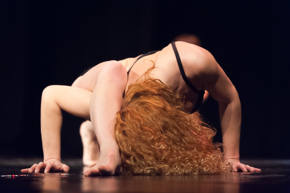 Pole/Chair/Dance show “Mental” @ HNK Zadar, 12.3.2016 – Foto: Ivan Toman Pole/Chair/Dance show “Mental” @ HNK Zadar, 12.3.2016 – Foto: Ivan Toman