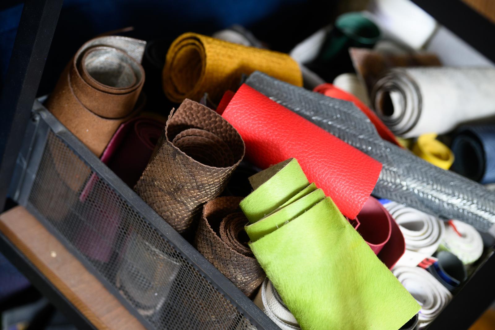 Miljana Jovičić proizvodi torbice od starih gramofonskih ploča