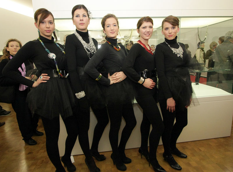 Modna revija i izložba nakita u Muzeju antičkog stakla /foto: Marin Gospić