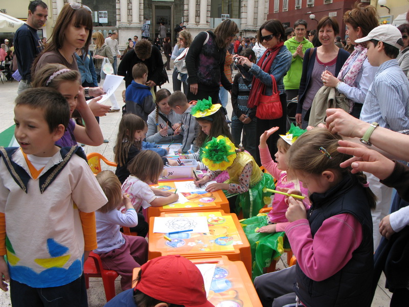 “Zeleni dani” radija 057 na Narodnom trgu “Zeleni dani” radija 057 na Narodnom trgu