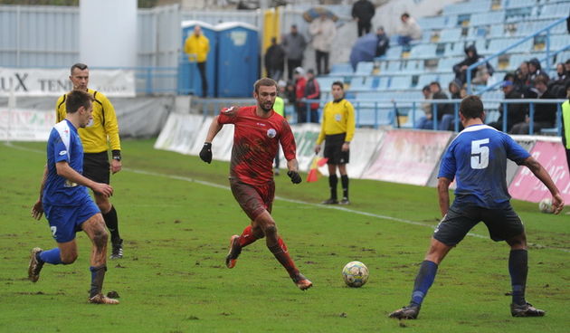 Zadar, 081212.Stadion na Stanovima. 19. kolo 1. HNL. Utakmica NK Zadar – NK Split.Na fotografiji: Hrgovic.Foto: Luka Gerlanc / CROPIX