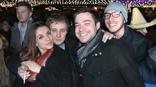 Virani 2016. godinu dočekali uz Lidiju Bačić, Leteći odred i spektakularan vatromet Virani 2016. godinu dočekali uz Lidiju Bačić, Leteći odred i spektakularan vatromet