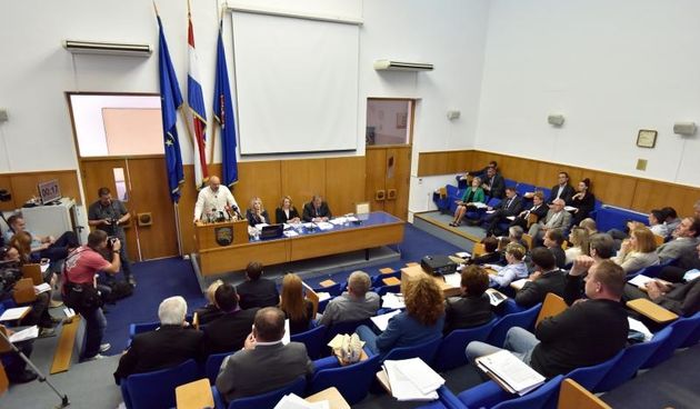 Zadar: Sjednica gradskog vijeća, foto: Dino Stanin/PIXSELL