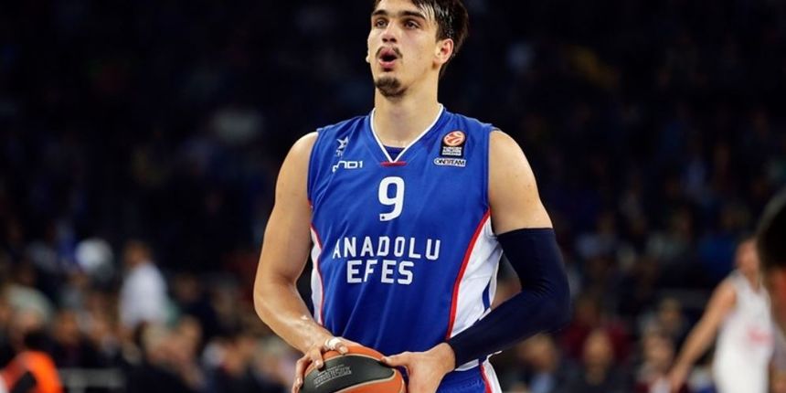 Dario Šarić (Anadolu Efes), foto: euroleague.net