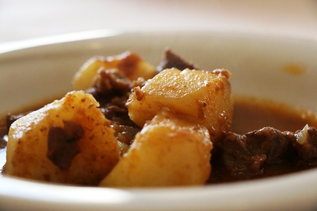 Virske maškare: Nedjelja u znaku zvijezdice Meri, Tota i Tempo Banda