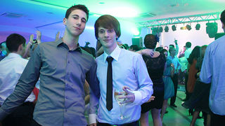 Maturalna večer Ekonomske škole (foto:Saša Čuka) Maturalna večer Ekonomske škole (foto:Saša Čuka)