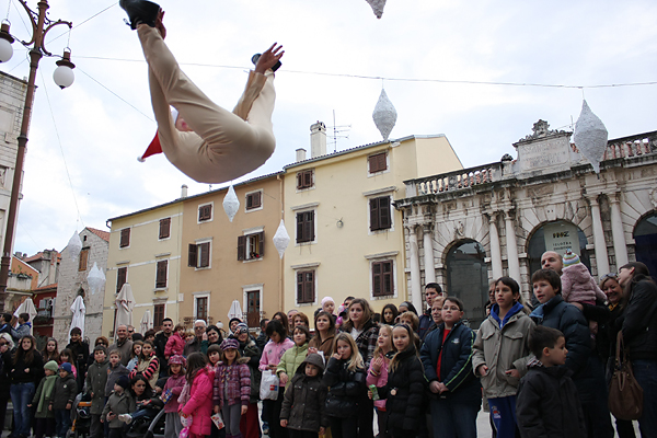 Image 1032349 (auto)