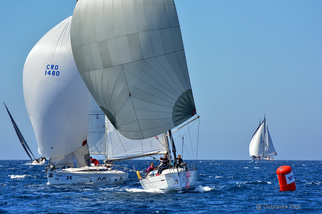 U hvarskom akvatoriju održana XXI. Uskršnja regata U hvarskom akvatoriju održana XXI. Uskršnja regata