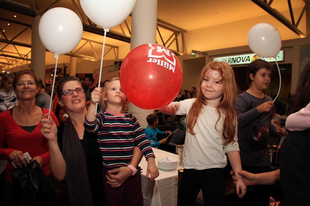 Image 685899 (auto) Image 685899 (auto)