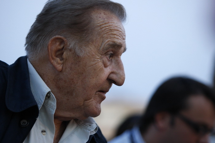 Zadar, 240810
Veceras je ispred Donata na Poljani Ivana Pavla drugog svecano otvoren Forum Film Festival.
Na slici Veljko Bulajic, slavni redatelj.
Foto: Jure Miskovic / CROPIX Zadar, 240810
Veceras je ispred Donata na Poljani Ivana Pavla drugog svecano otvoren Forum Film Festival.
Na slici Veljko Bulajic, slavni redatelj.
Foto: Jure Miskovic / CROPIX