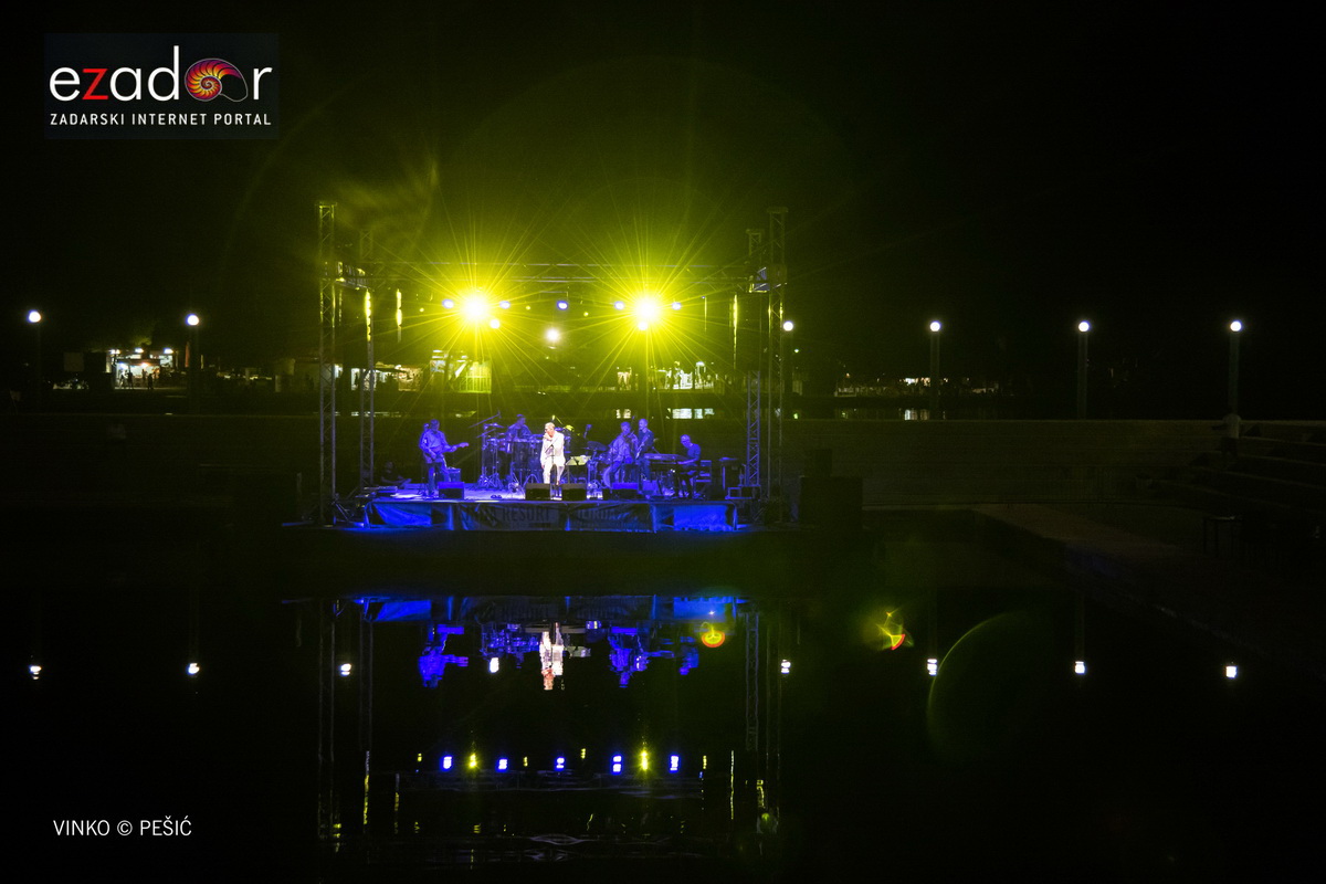 Massimo @ bazen Ilirije u Biogradu na Moru