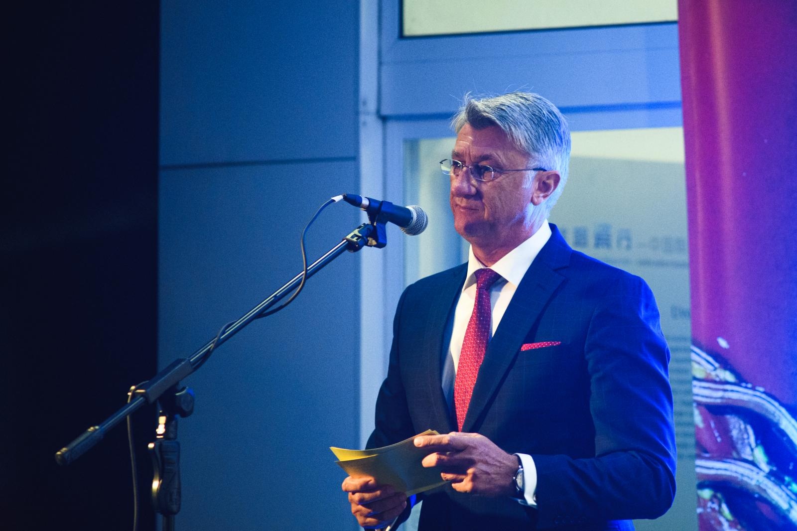 MAS: Otvorenje izložbe “Putovanje porculana putom svile” MAS: Otvorenje izložbe “Putovanje porculana putom svile”