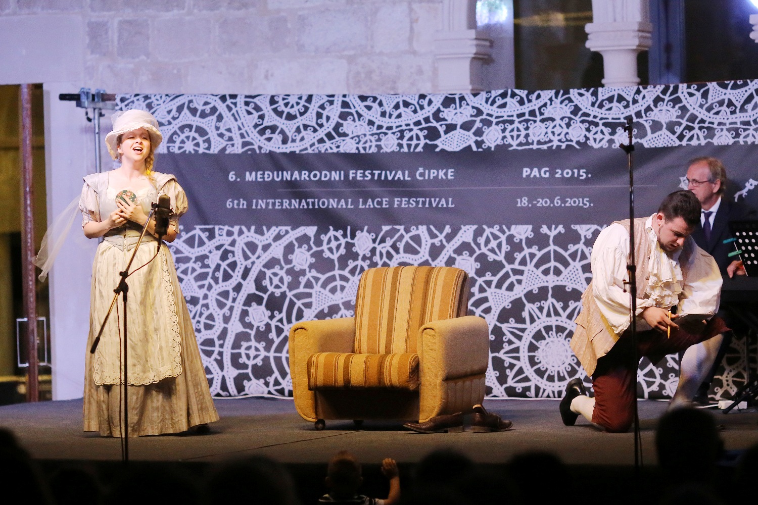 Svečano otvorenje 6. Međunarodnog festivala čipke: Opera Figarov pir Svečano otvorenje 6. Međunarodnog festivala čipke: Opera Figarov pir